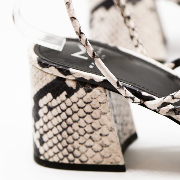 Marc Fisher LTD Nakita Strappy Sandals 9.5 Python Snake Leather Minimalist $150 - Picture 14 of 15